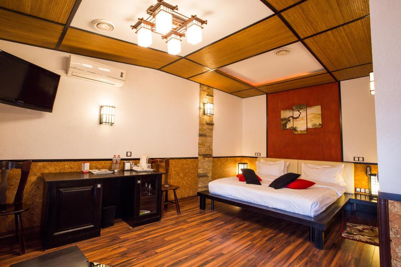 Spa-Hotel Myslyvskiy Dvir Kijev Kültér fotó