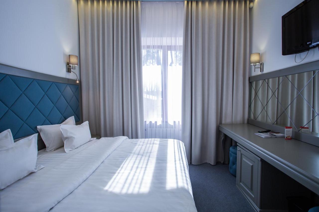 Spa-Hotel Myslyvskiy Dvir Kijev Kültér fotó