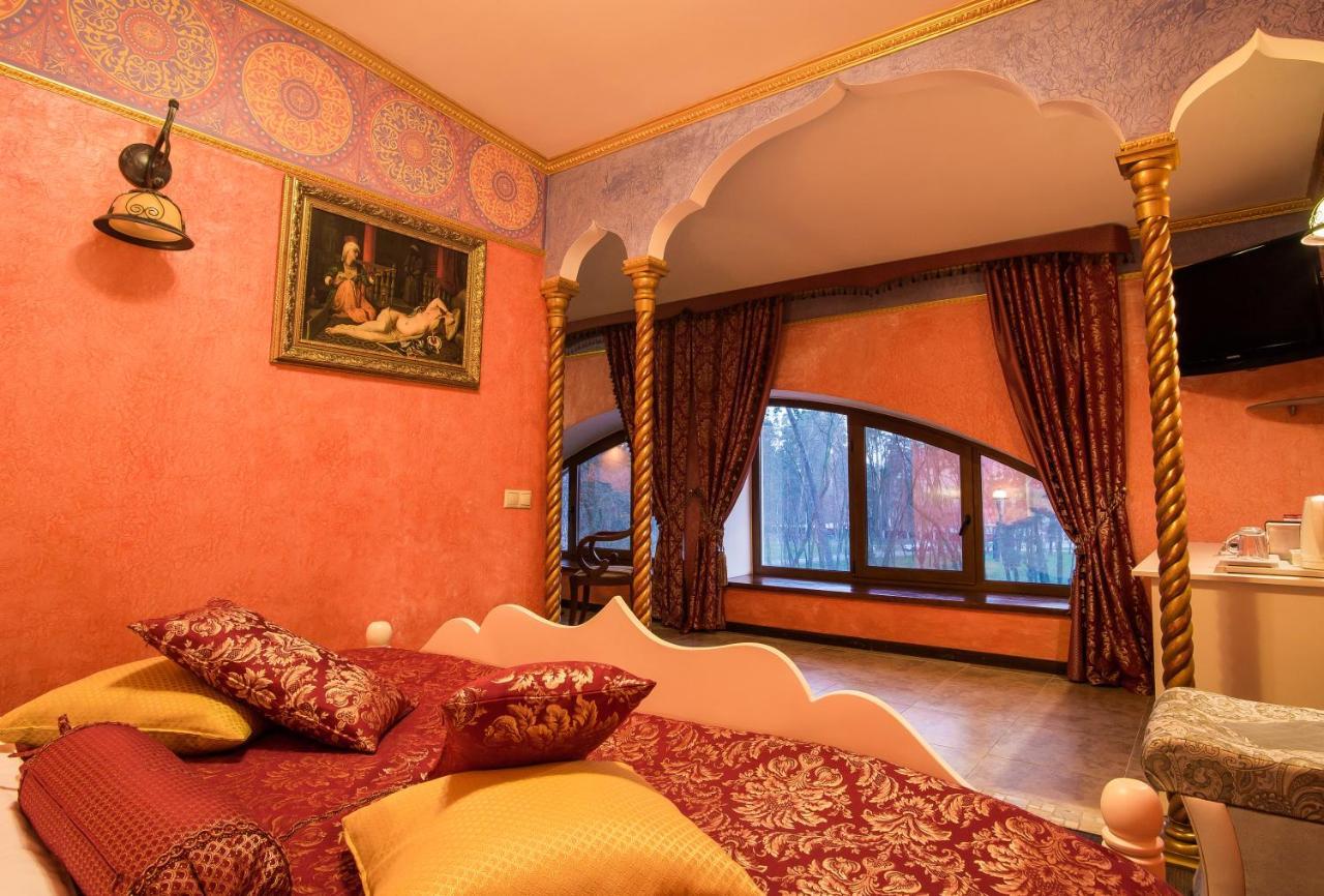 Spa-Hotel Myslyvskiy Dvir Kijev Kültér fotó