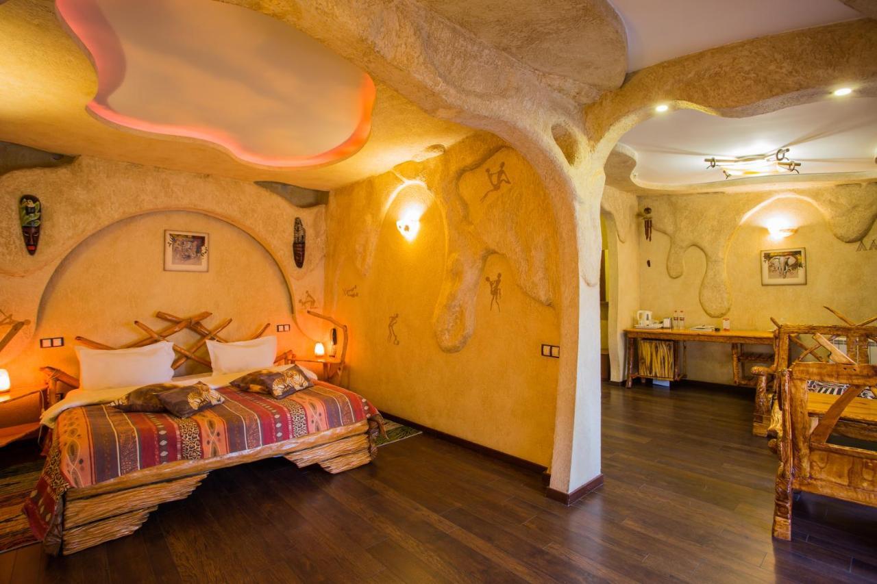 Spa-Hotel Myslyvskiy Dvir Kijev Kültér fotó