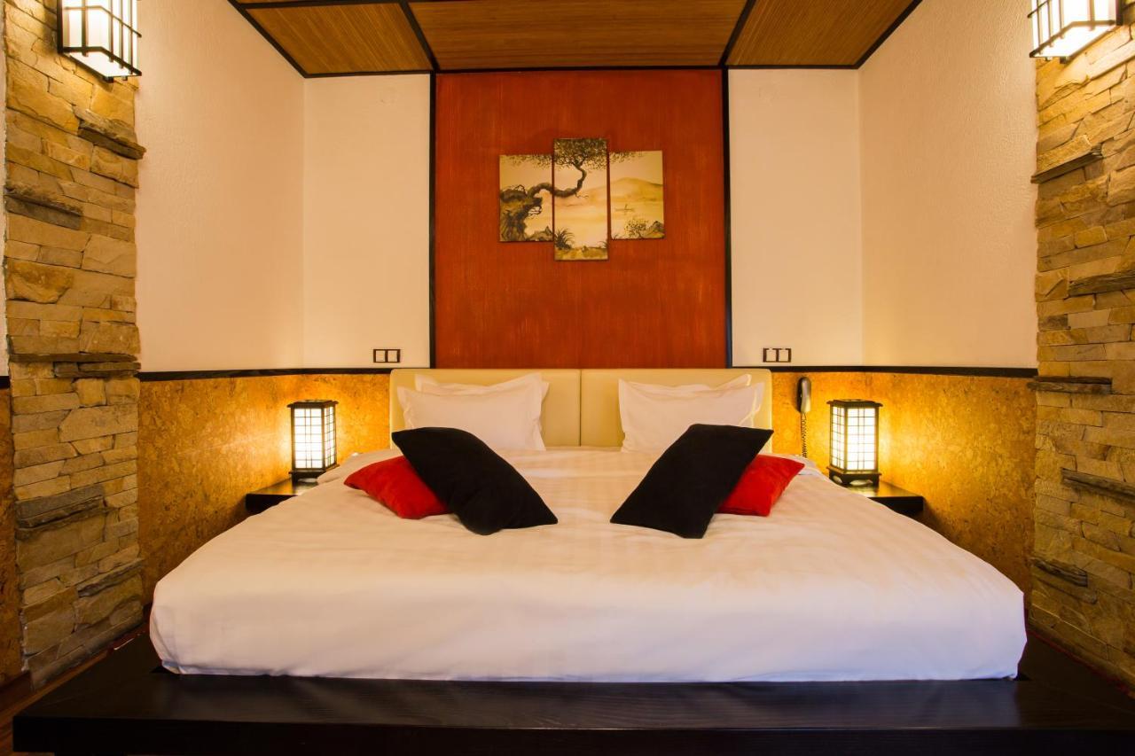 Spa-Hotel Myslyvskiy Dvir Kijev Kültér fotó
