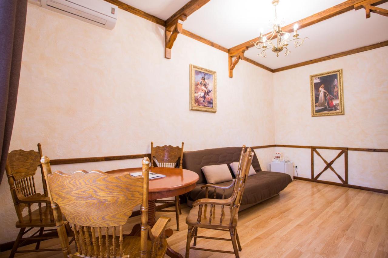 Spa-Hotel Myslyvskiy Dvir Kijev Kültér fotó